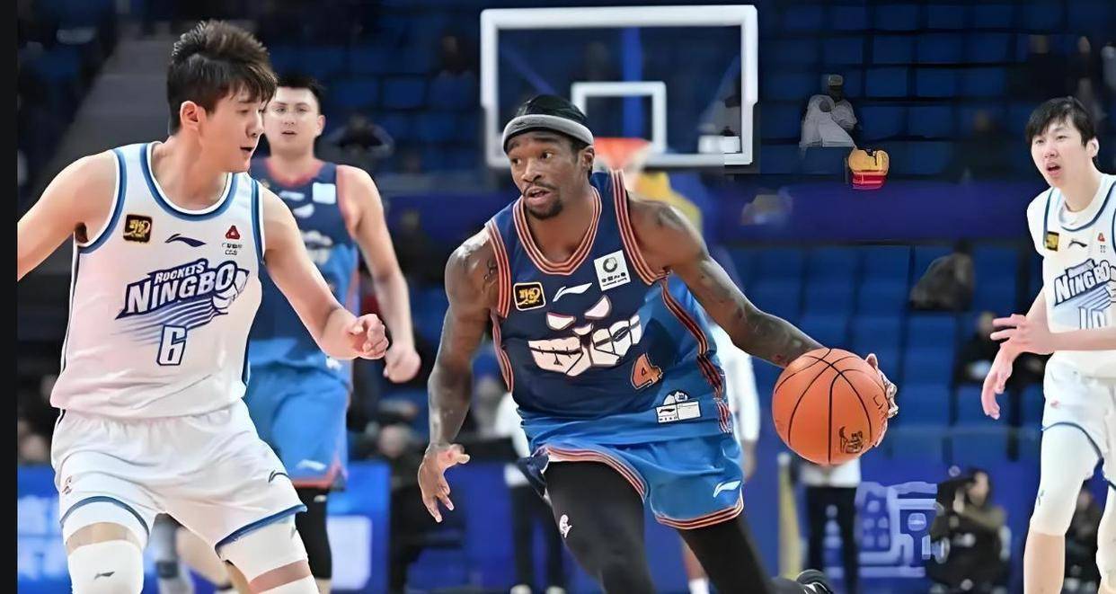 开元体育官网-加时末段切尔西调整名单以备CBA常规赛；临场应变环节打磨；更衣室稳定；赛季目标并未改变(末段爱情by丧心病狂的瓜皮笔趣阁未删减)